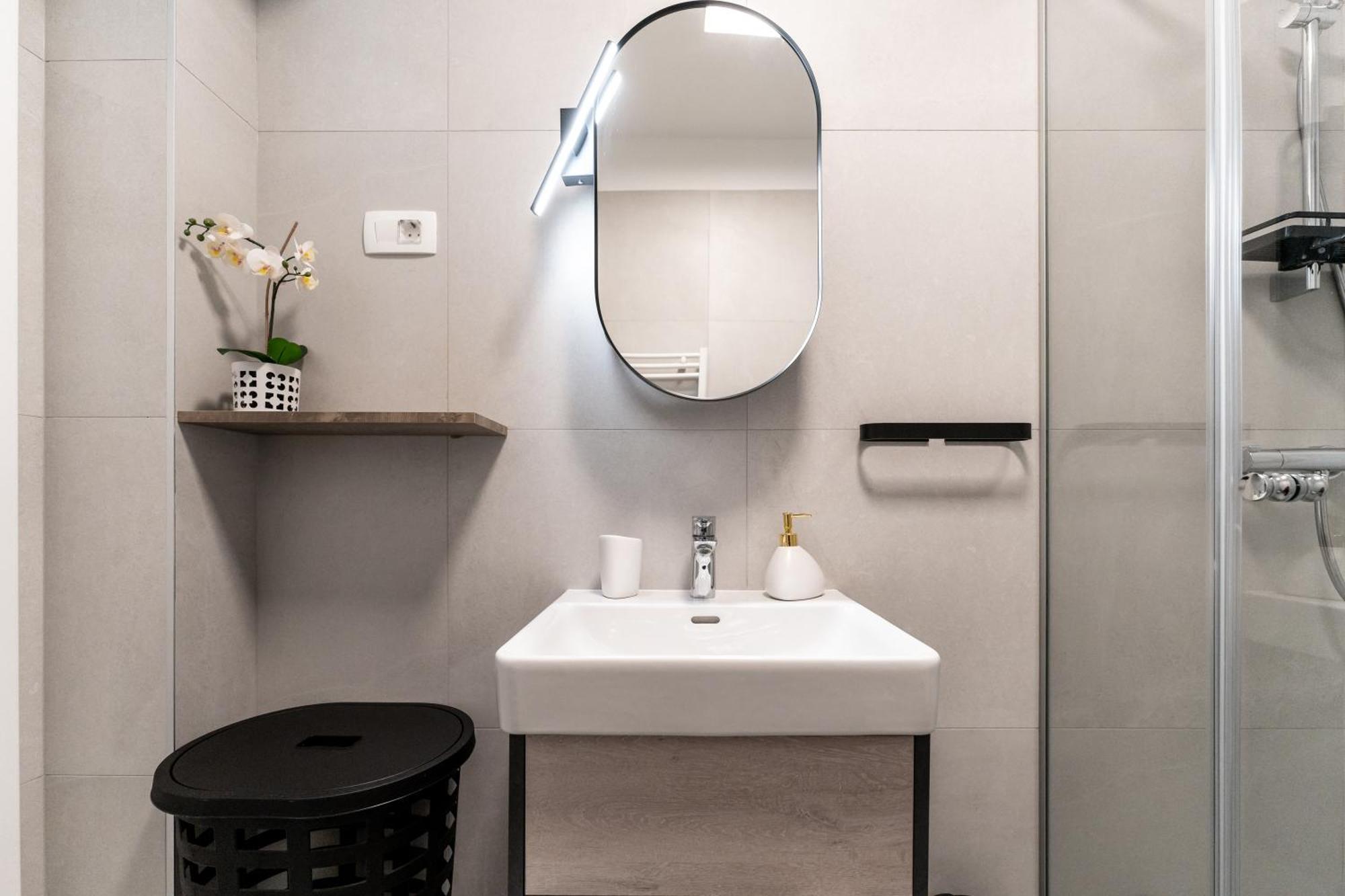 Tres Fenestras - Private Parking Apartman